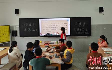 图为活动现场。 yl6809永利官网建筑工程学院供图